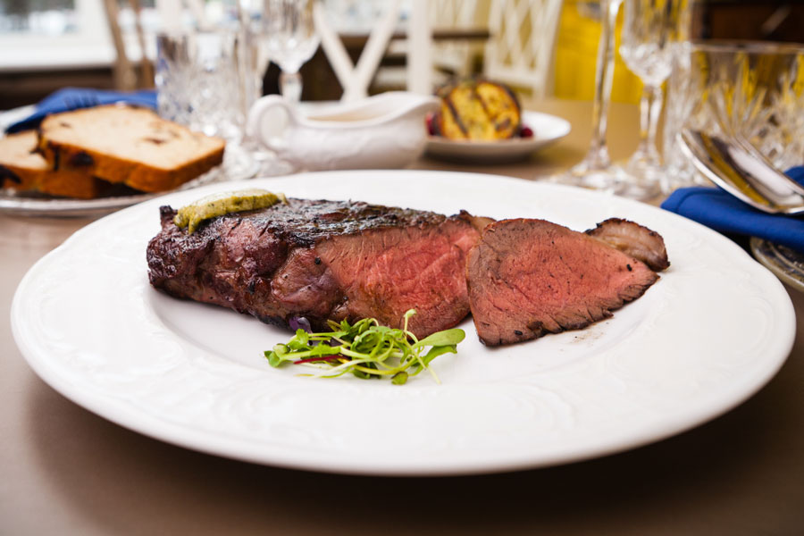 best-wine-with-steak-new-york-strip
