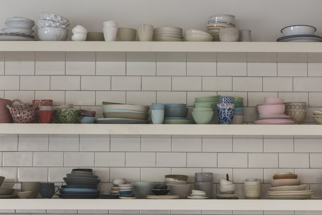 Planning a Dinner Party: Make sure you have enough tableware, flatware and linens.