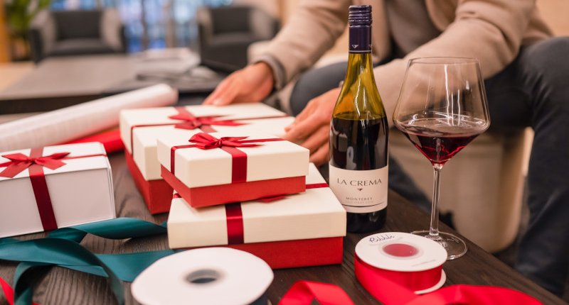 Best of the Holidays La Crema