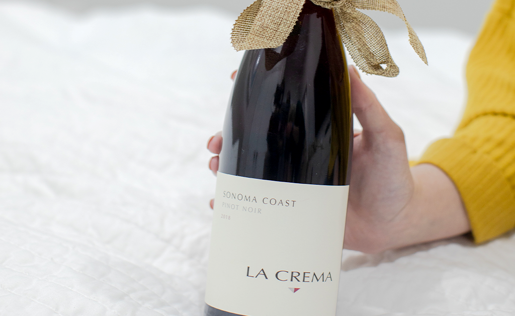La Crema Sonoma Coast Pinot Noir Gift