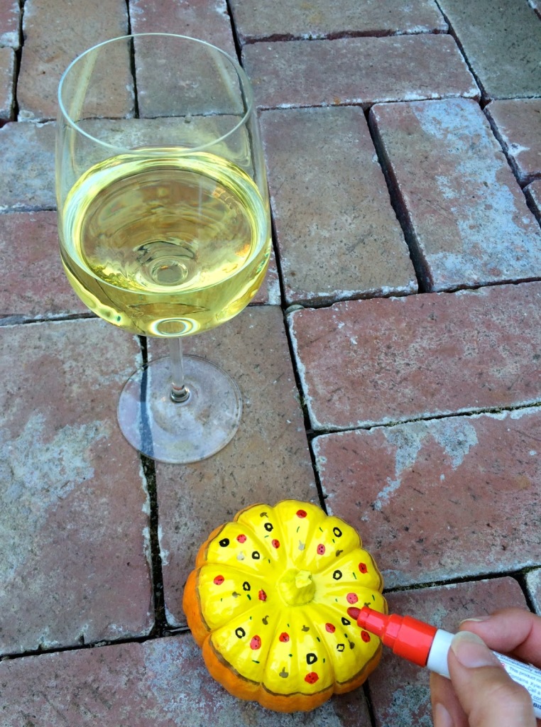 There's nothing better than a seasonal craft that pairs perfectly with enjoying a glass of wine.