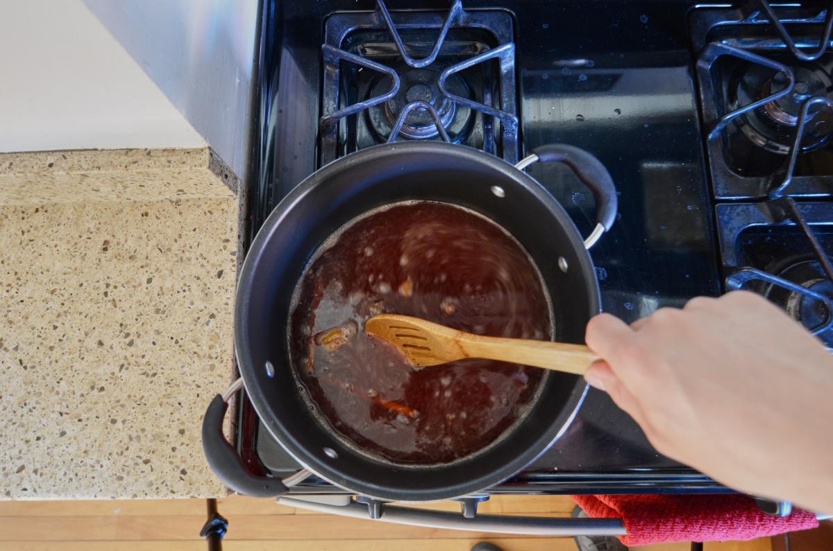 Sage Red Wine CRanberry Sauce