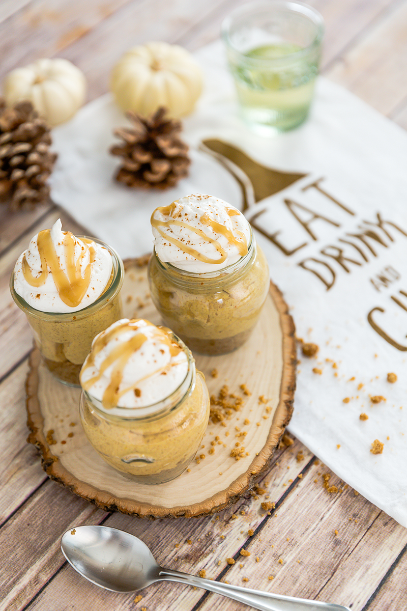 No-Bake Mini Pumpkin Pie Cheesecakes